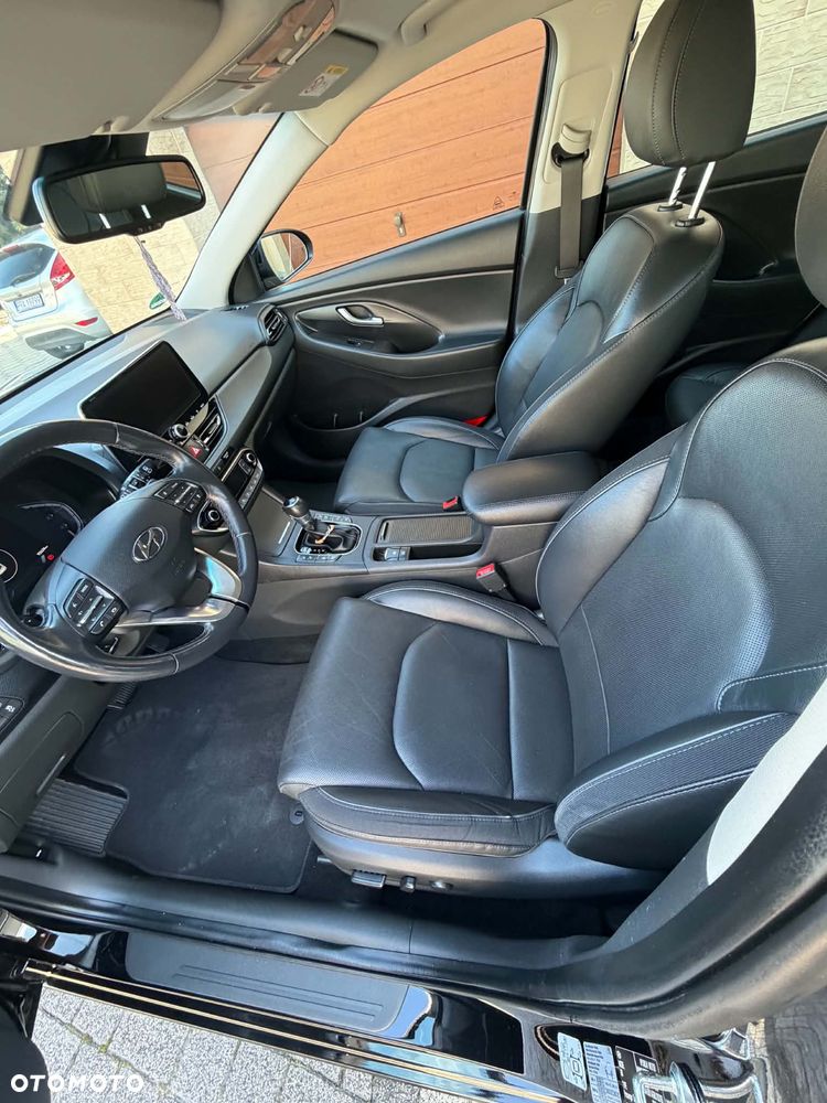 Hyundai i30 1.6 CRDI 48V-Hybrid DCT EDITION 30+ - 6
