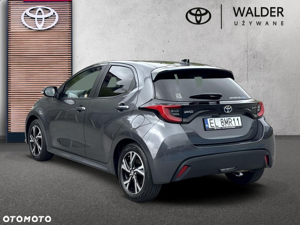 Toyota Yaris Hybrid 1.5 Style - 4