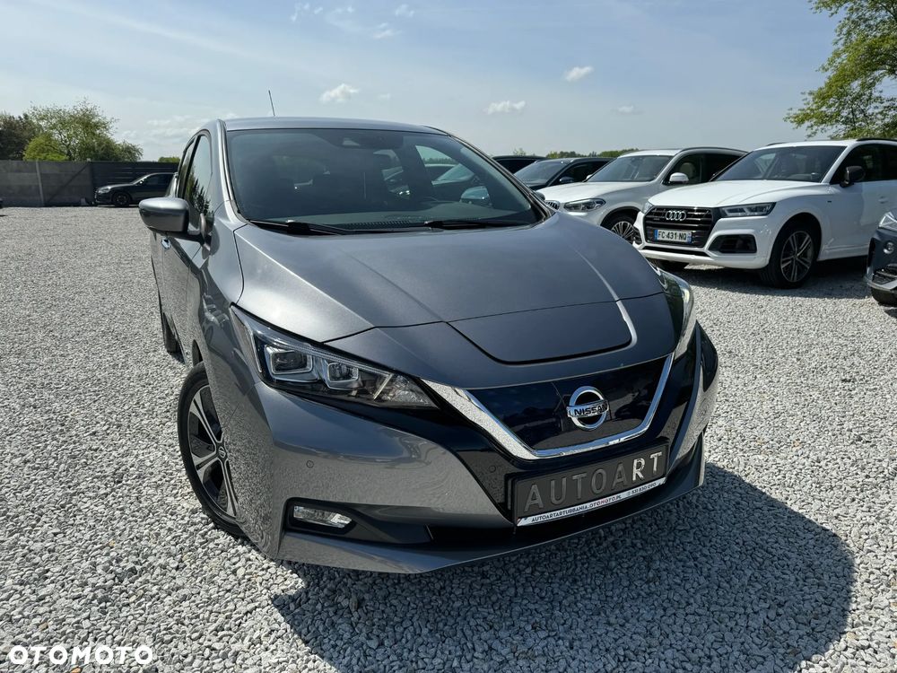 Nissan Leaf 40 kWh TEKNA - 23