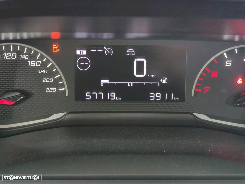 Peugeot 208 1.2 PureTech Active - 8