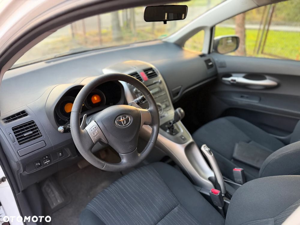 Toyota Auris 1.6 MultiMode Life+ - 17