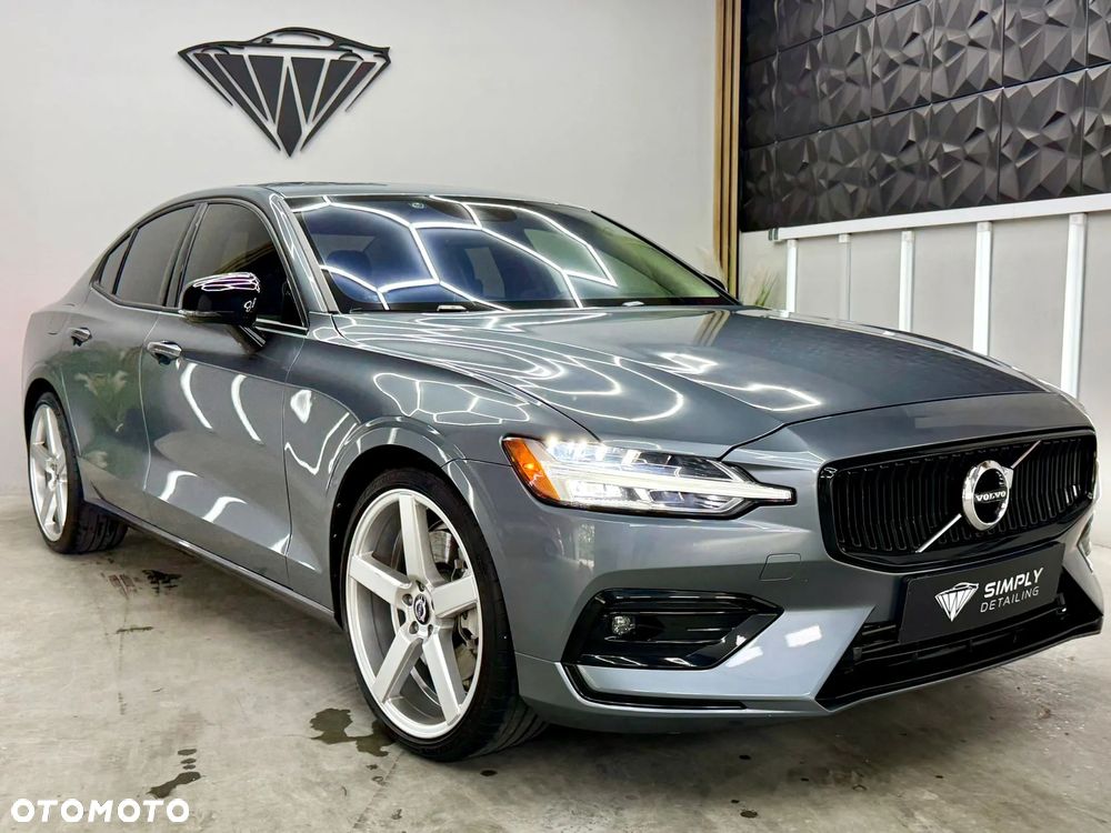 Volvo S60 T6 AWD Momentum Pro - 28