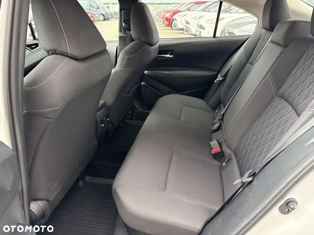 Toyota Corolla 1.8 Hybrid Comfort - 13