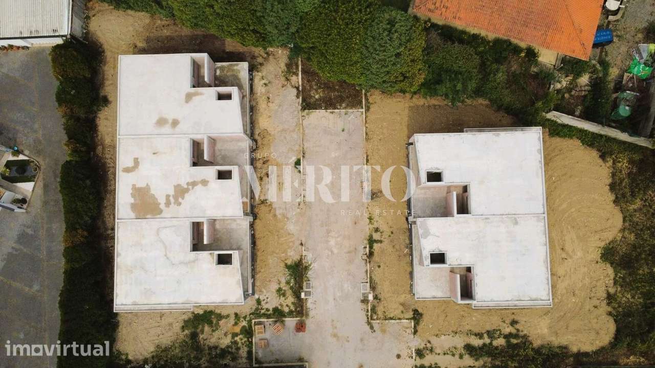 Moradia T3 Antas e Abade de Vermoim - Grande imagem: 2/11