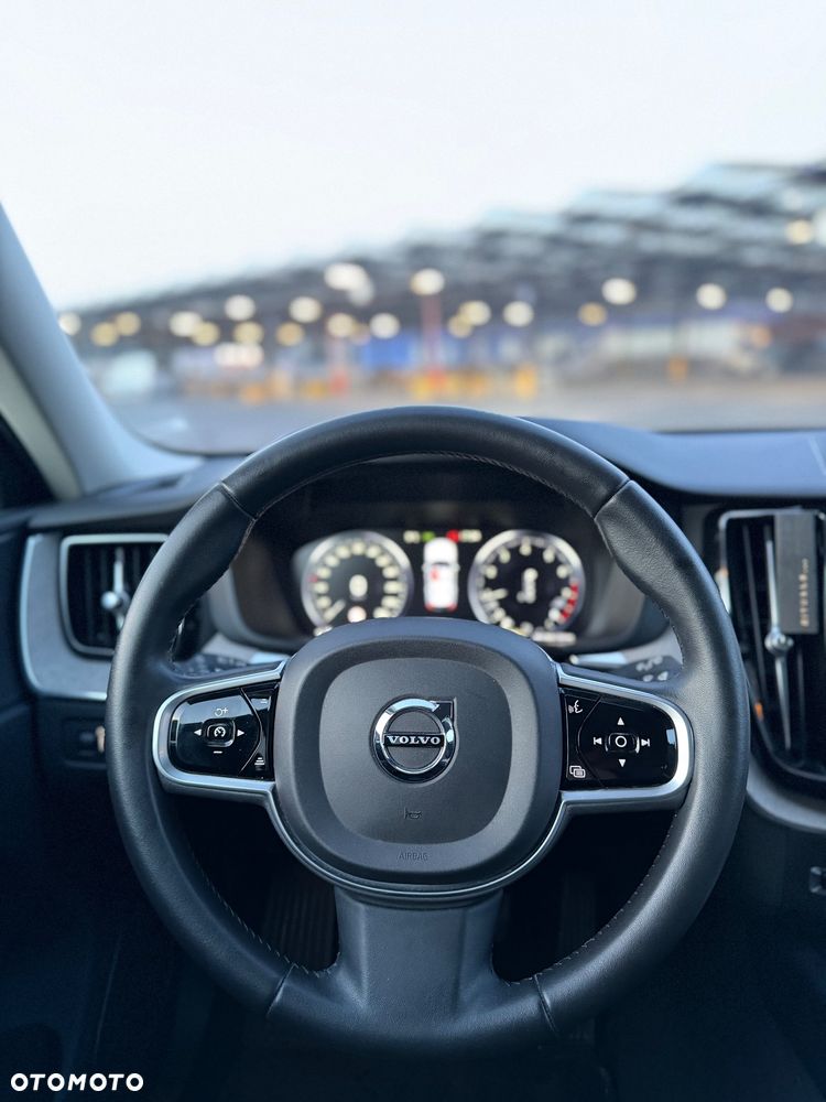 Volvo XC 60 T5 AWD Geartronic Inscription - 9