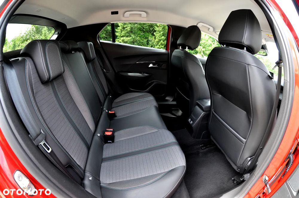 Peugeot 2008 BlueHDi 110 Allure Pack - 20