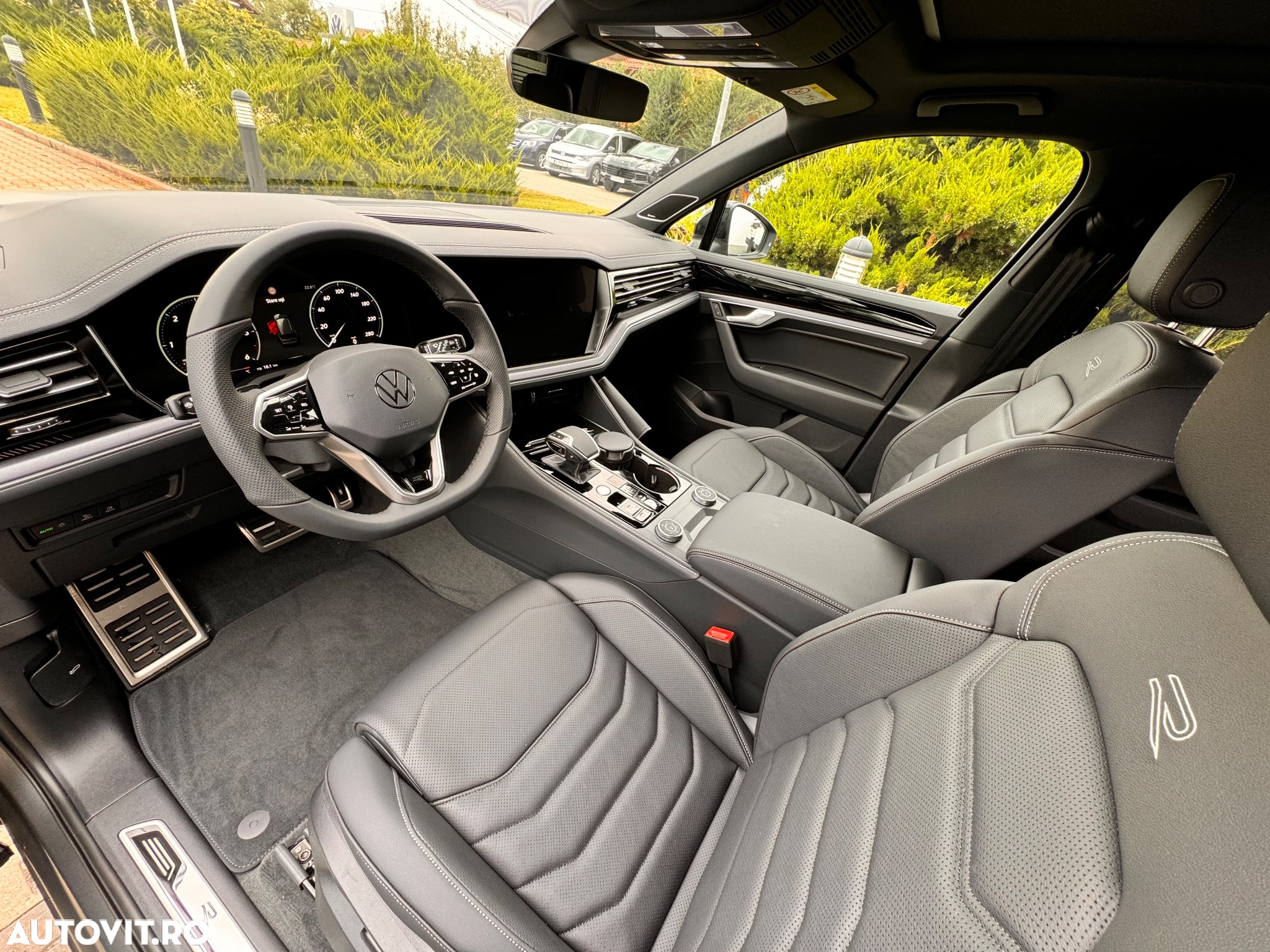 Volkswagen Touareg V6 TDI 4MOTION R-Line - 20
