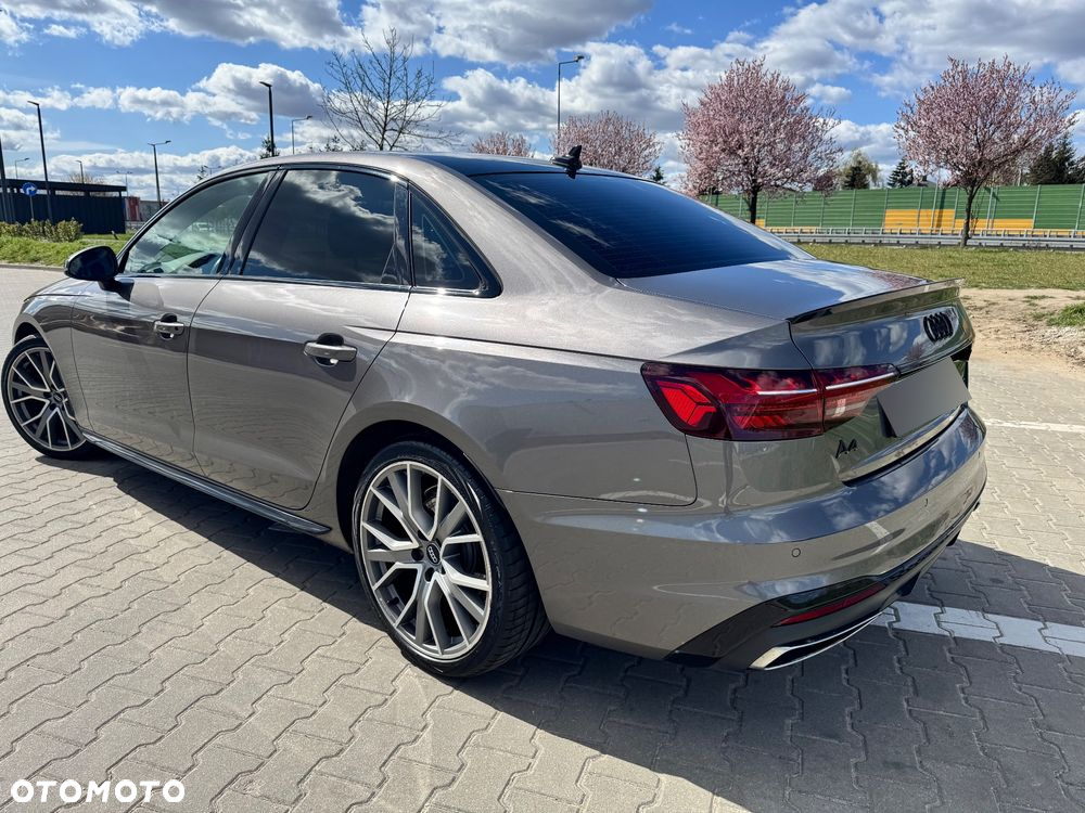 Audi A4 40 TDI Quattro S Line S tronic - 10