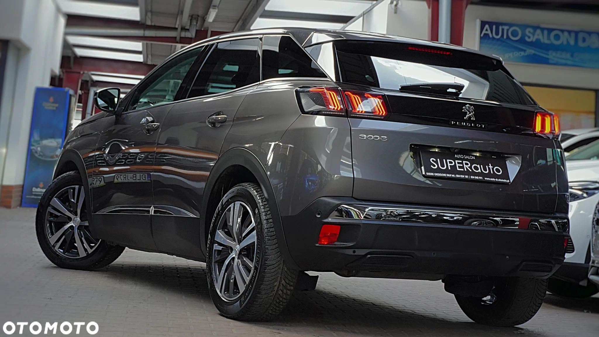 Peugeot 3008 1.2 PureTech Allure Pack S&S EAT8 - 9