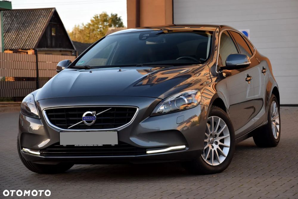 Volvo V40 D3 Summum - 11