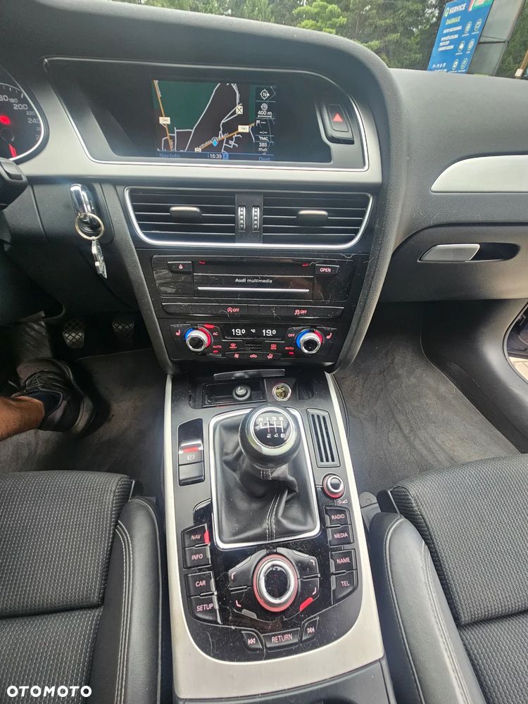 Audi A4 Avant 1.8 TFSI S line Sportpaket - 22