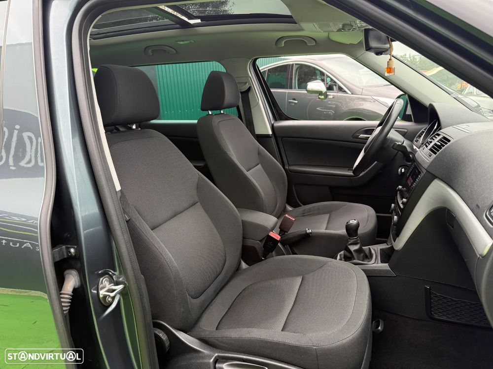 Skoda Yeti 2.0 TDI Style - 31