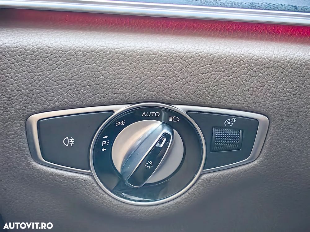 Mercedes-Benz E 200 4MATIC 9G-TRONIC AMG Line - 27