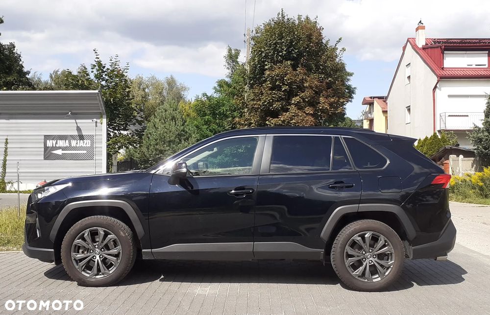 Toyota RAV4 - 2