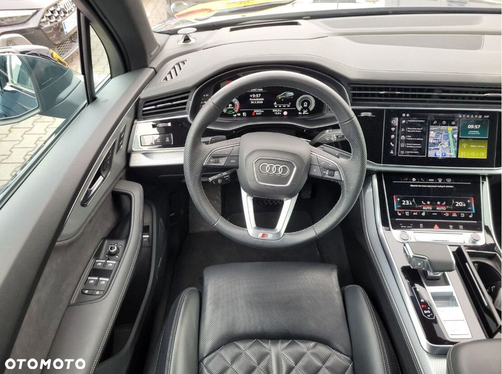 Audi Q7 - 8