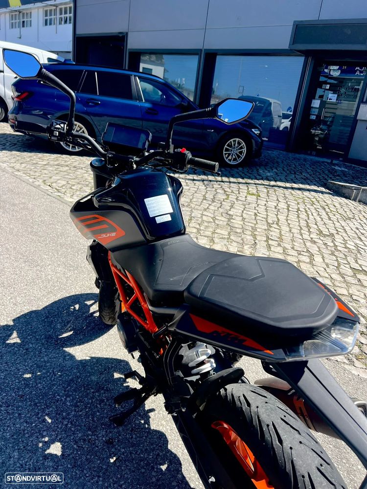 KTM Duke - 4