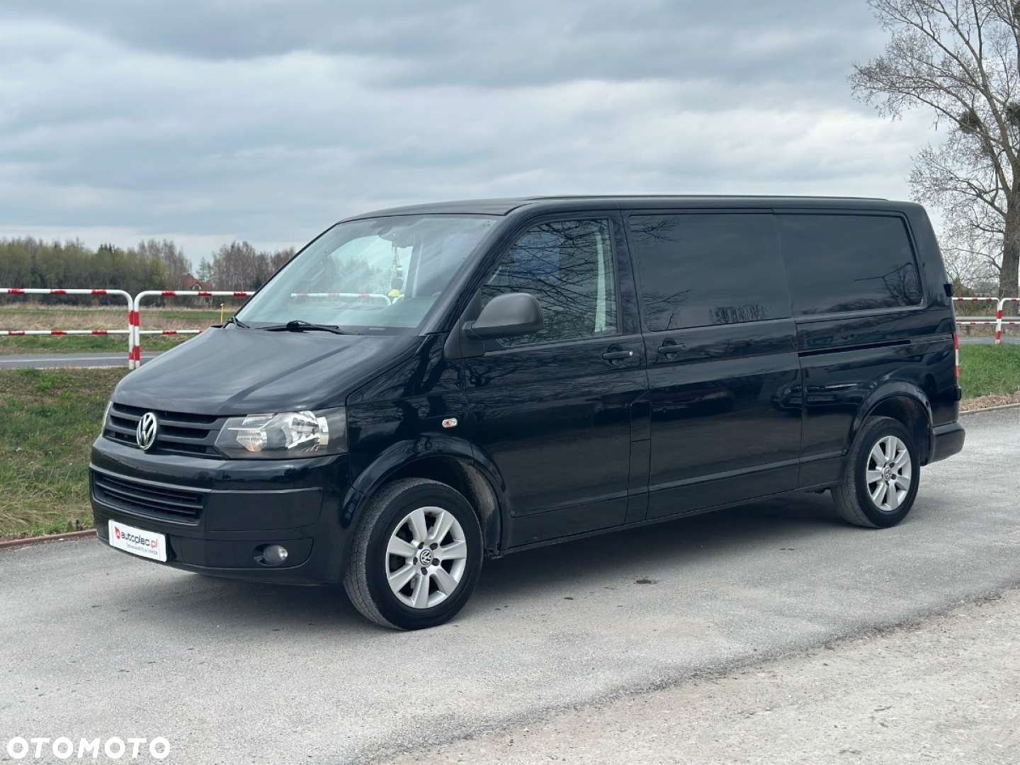 Volkswagen Transporter - 7