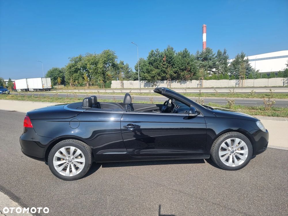 Volkswagen Eos - 11