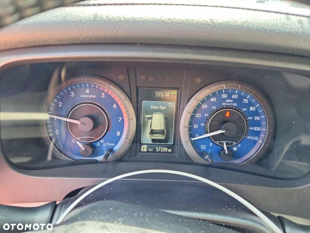 Toyota Sienna - 12
