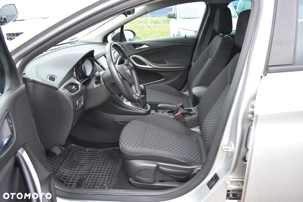 Opel Astra V 1.5 CDTI Edition S&S - 10