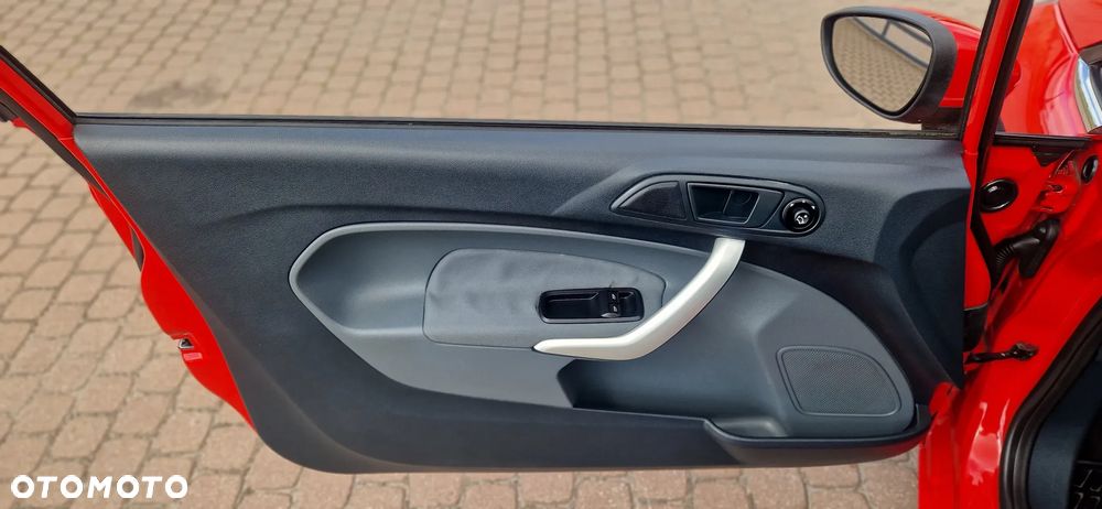 Ford Fiesta 1.25 SYNC Edition - 21