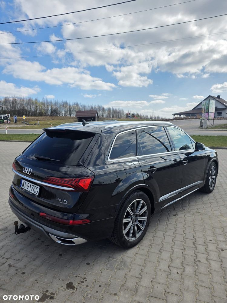 Audi Q7 - 7