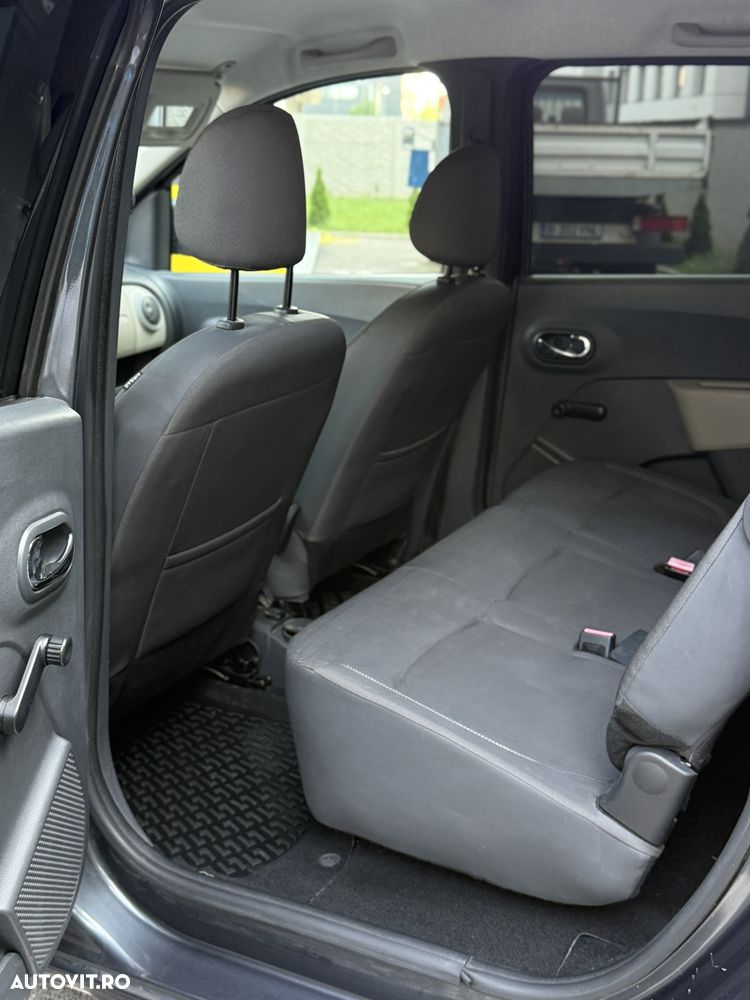 Dacia Lodgy dCi 110 Laureate - 16
