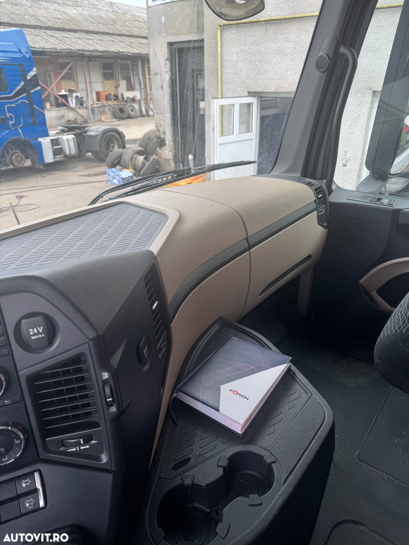 Mercedes-Benz Actros MP4 1845 An 2015 cu Kit Basculare Hyva - 14