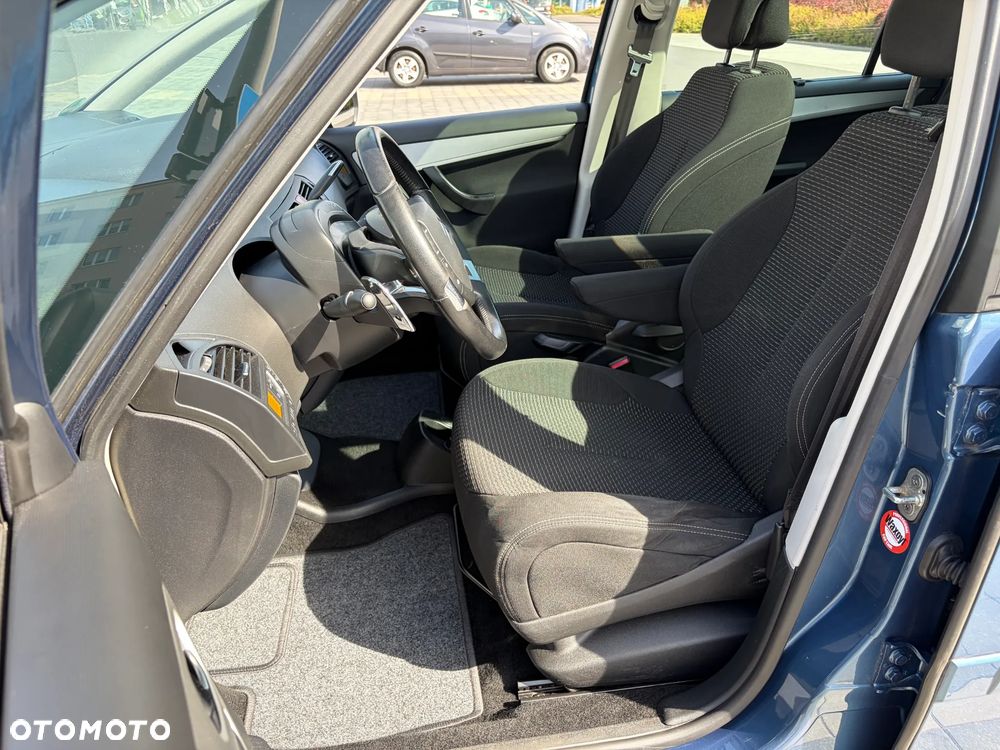 Citroën C4 Grand Picasso - 11