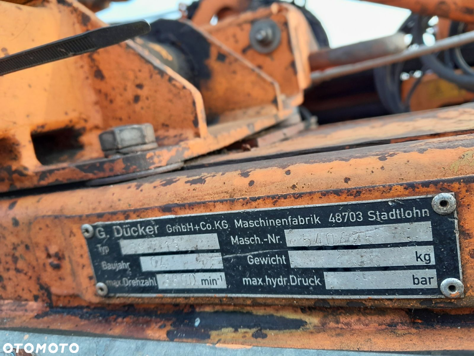 Mercedes-Benz Unimog - 6