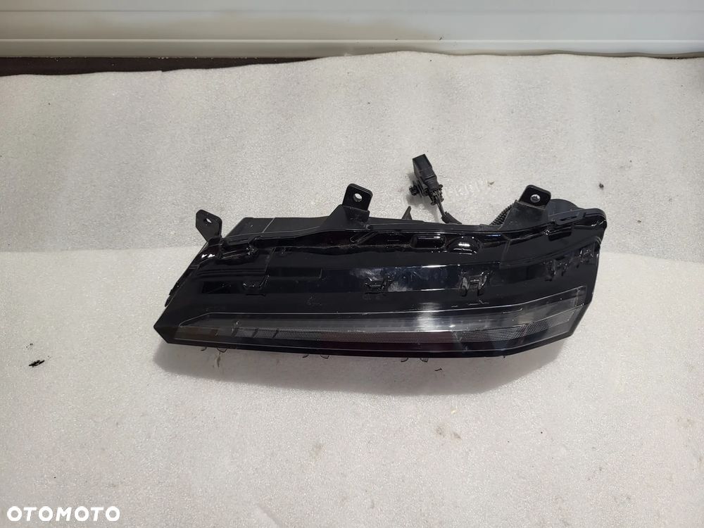 Peugeot 308 T10 Światła do jazdy dziennej Przód strona prawa 9835230880 - 4