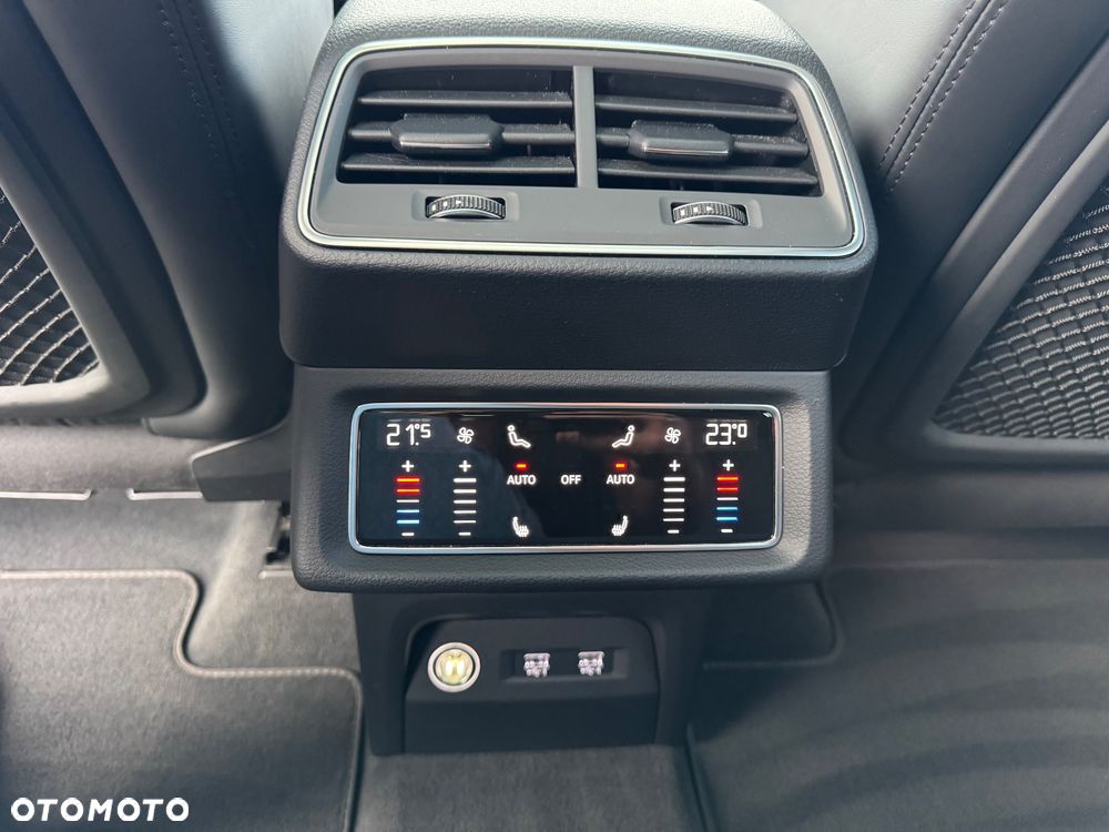 Audi e-tron 55 Quattro - 29