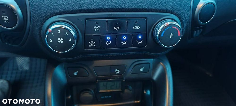 Hyundai ix35 2.0 CRDi 4WD Trend - 12