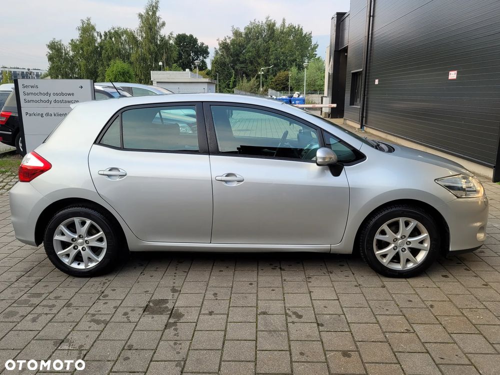Toyota Auris - 5