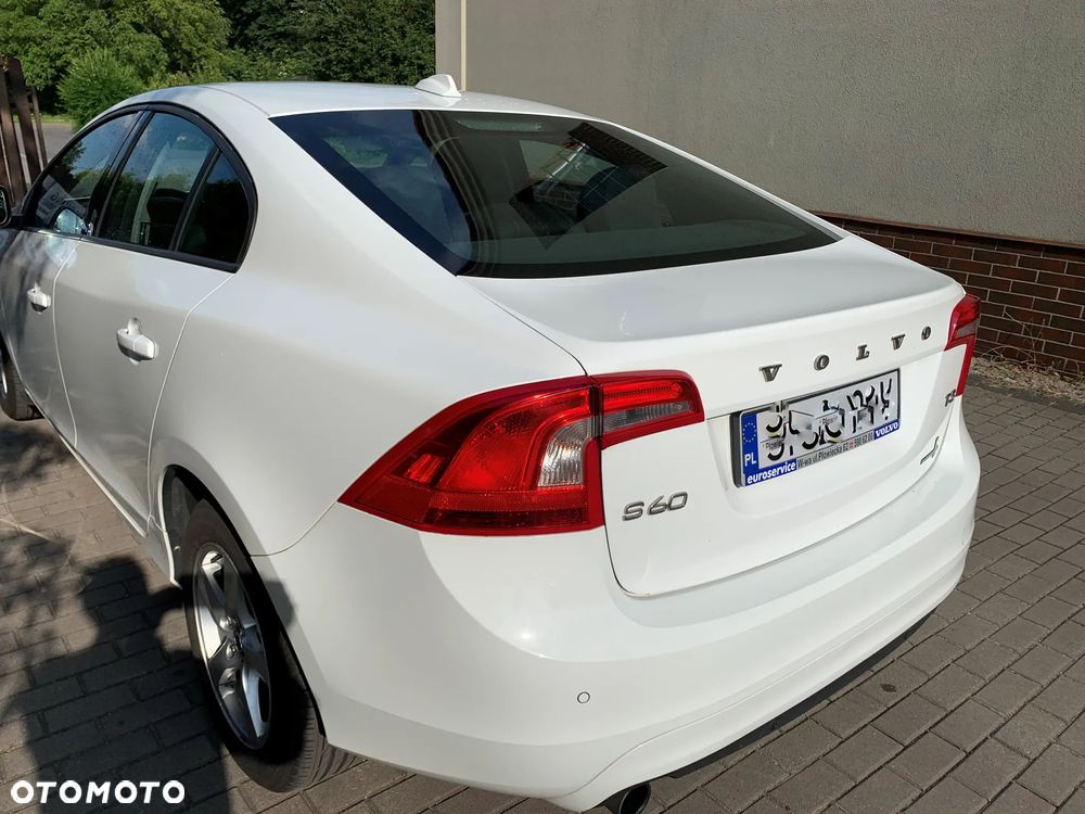 Volvo S60 T3 Kinetic - 5