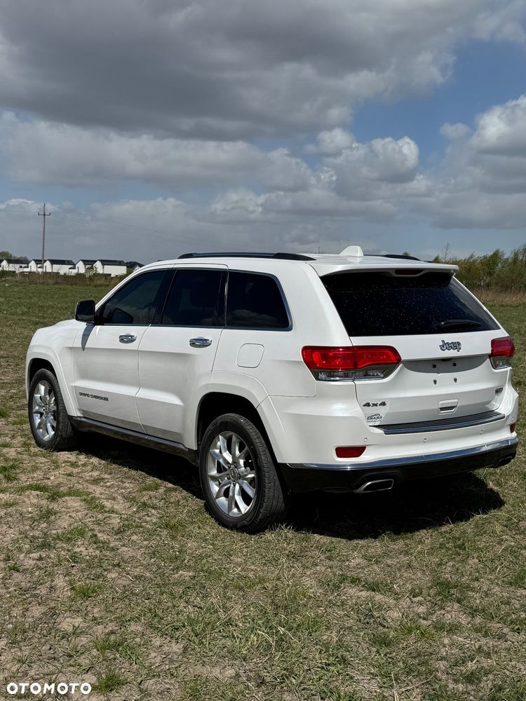 Jeep Grand Cherokee 5.7 V8 HEMI Summit - 9