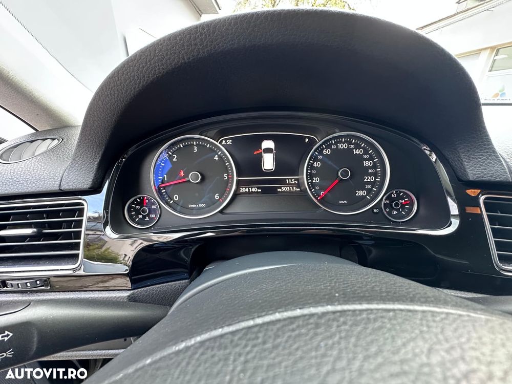 Volkswagen Touareg 3.0 V6 TDI Blue Motion DPF Automatik - 12