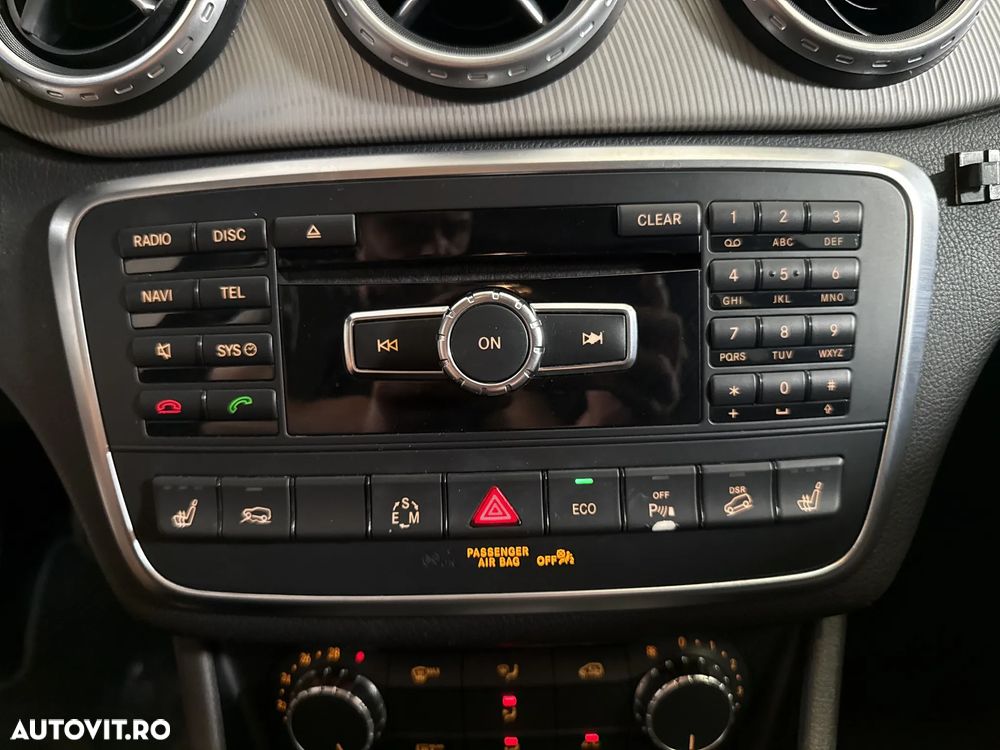 Mercedes-Benz GLA - 20