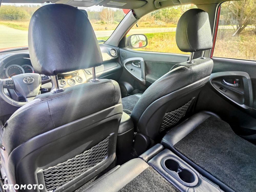 Toyota RAV4 2.0 VVT-i Premium - 4