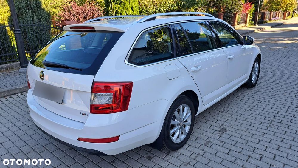 Skoda Octavia 1.6 TDI 4x4 Elegance - 5