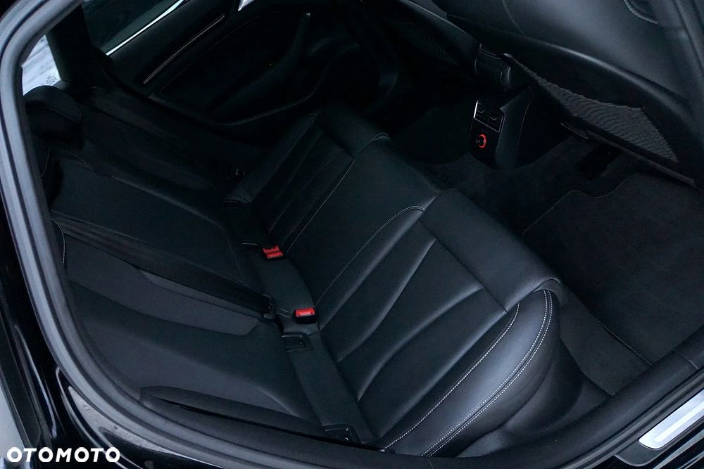 Audi A3 Sportback 2.0 TDI quattro S line Sportpaket - 27