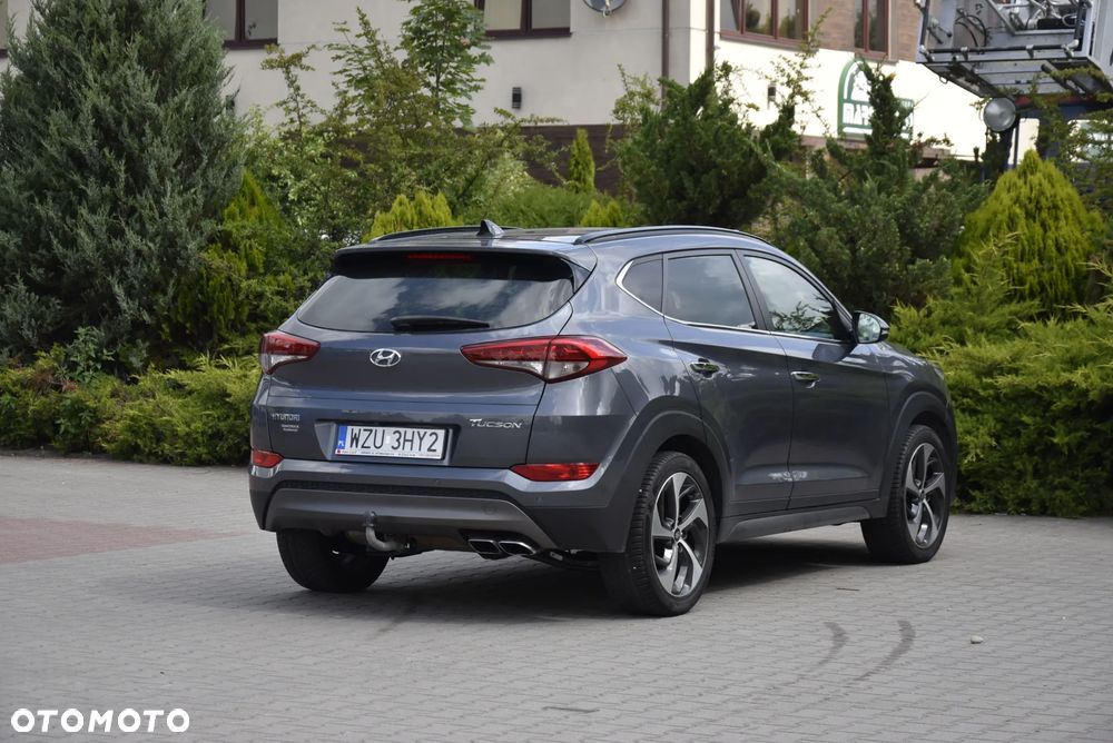Hyundai Tucson - 32