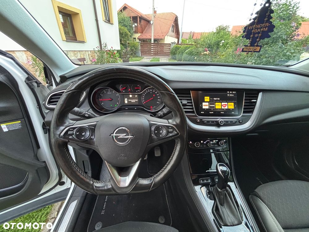 Opel Grandland X 1.2 T GPF Ultimate S&S - 11
