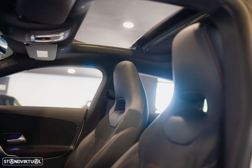 Mercedes-Benz CLA 250 e Shooting Brake AMG Line - 27