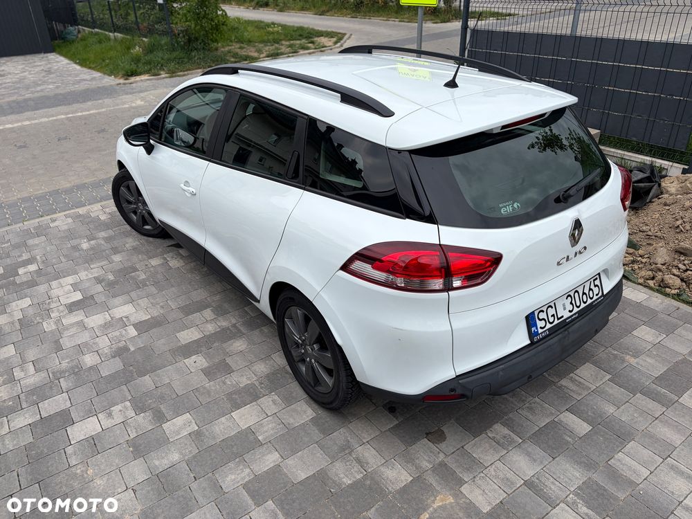 Renault Clio - 1