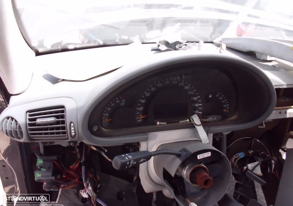 Peças Mercedes-Benz Class C(W203) 2000 a 2007 - 36