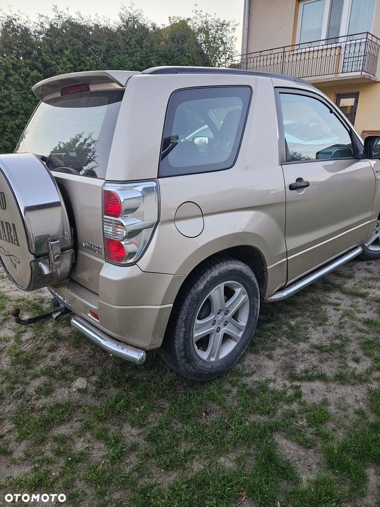 Suzuki Grand Vitara 1.6 - 3