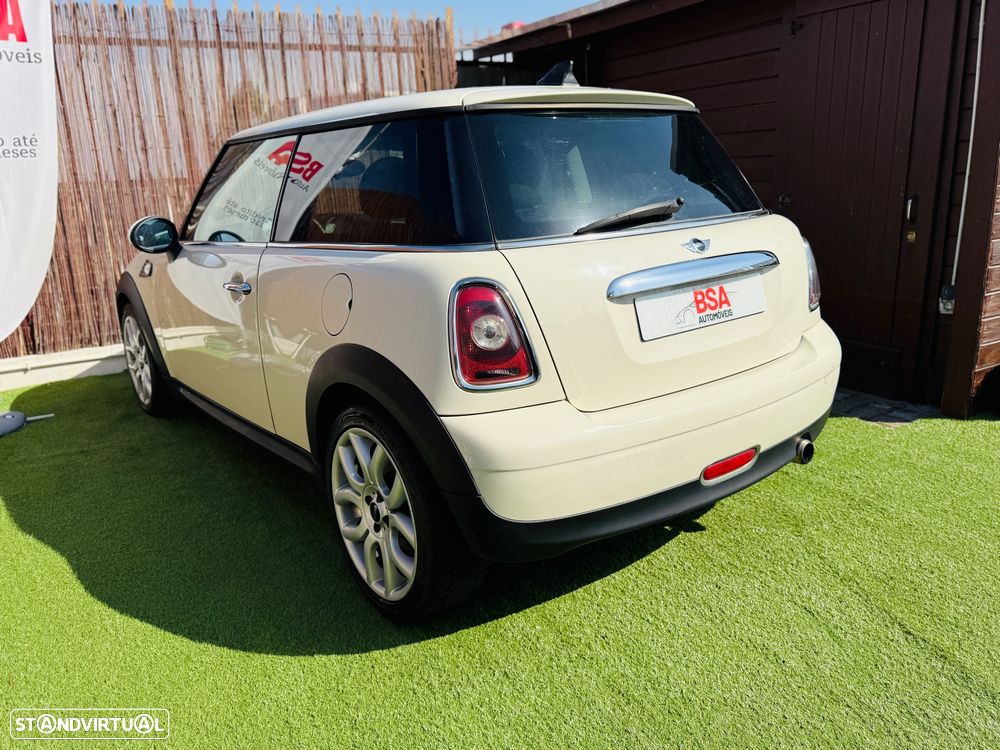 MINI 3 Portas One - 7