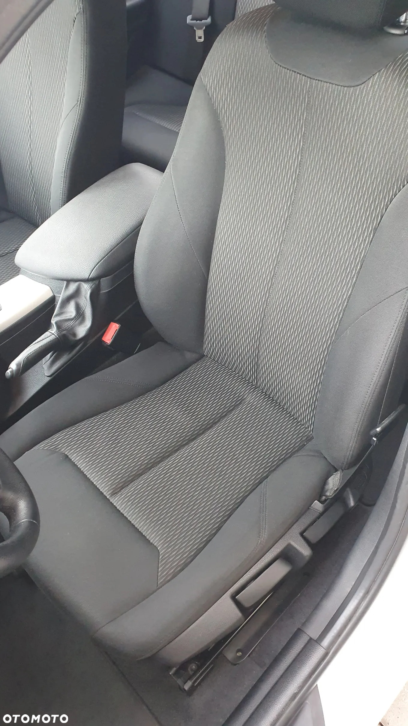 BMW Seria 1 118d - 18