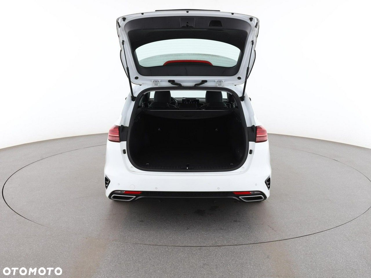 Kia Ceed SW 1.6 GDI DCT OPF Plug-in-Hybrid Spirit - 19